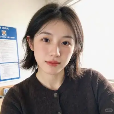 邹芳